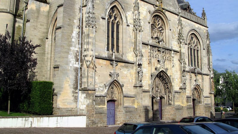 Péronne — Péronne église (façade Ouest) 1