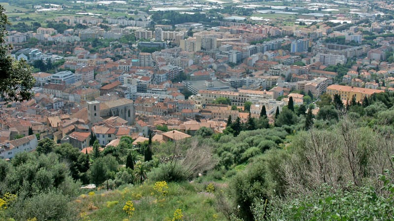 Hyères — Hyeres aeroport porquerolles