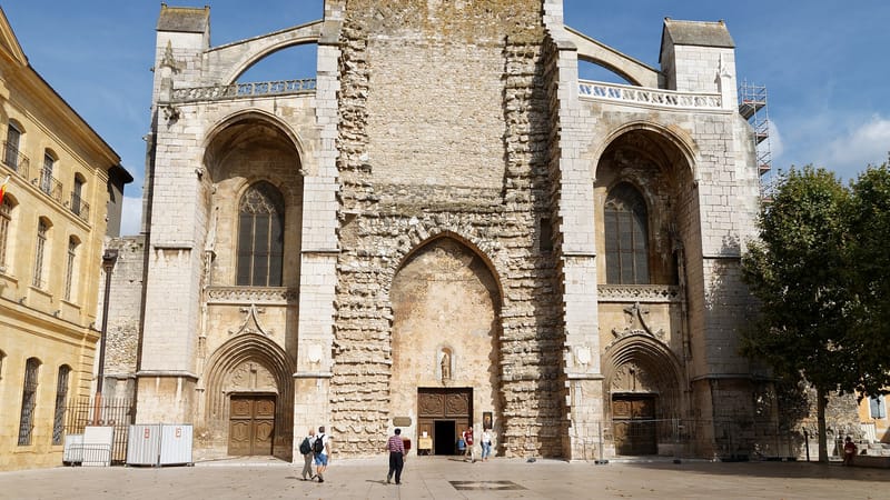 Saint-Maximin-la-Sainte-Baume — Basilique Sainte-Marie-Madeleine-bjs180808-01
