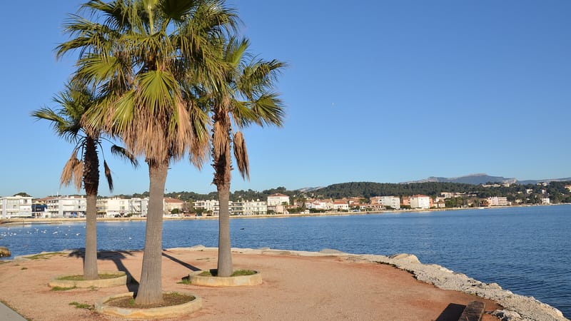 La Seyne-sur-Mer — Vue sur La Seyne-sur-Mer depuis les Sablettes