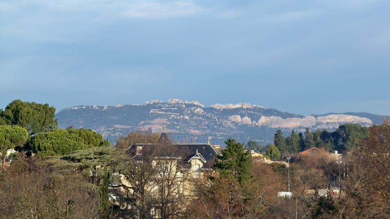 Carpentras — Dentelles vue de Carpentras