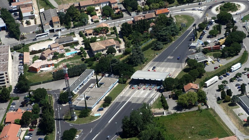 Orange — Sortie-autoroute-ORANGE-centre