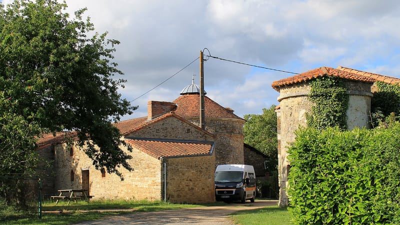Chantonnay — Manoir de Dinchin