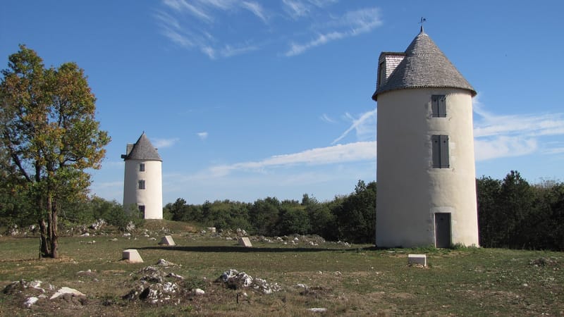Mouilleron-Saint-Germain — Moulin à vent de Mouilleron-en-Pareds