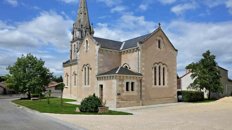 Civray — Saint-Gaudent 86 Église vue SE 2013