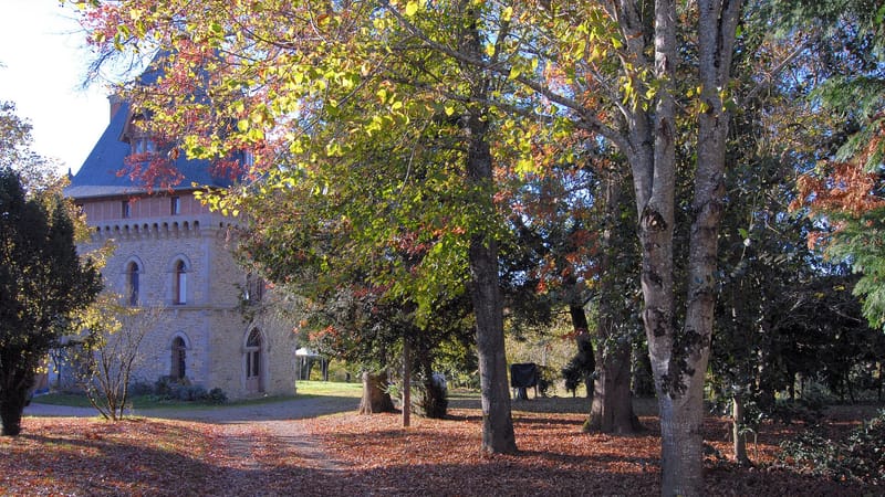 Isle — Castle Town Isle of Gigondas (Haute Vienne)