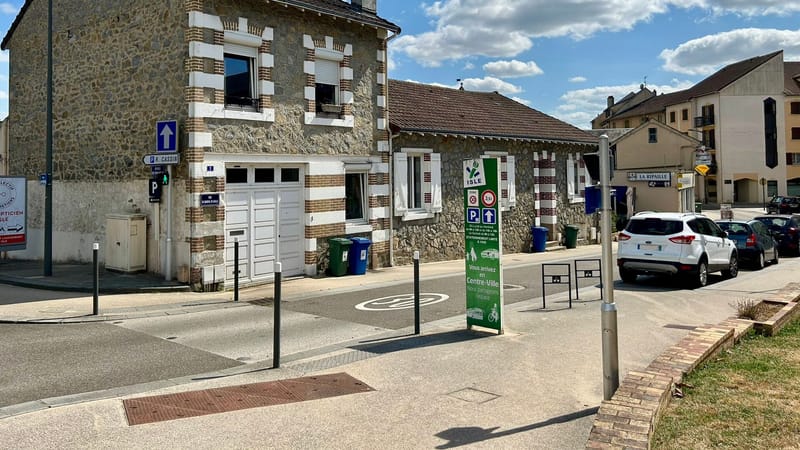 Isle — Isle - rue du Général De Gaulle