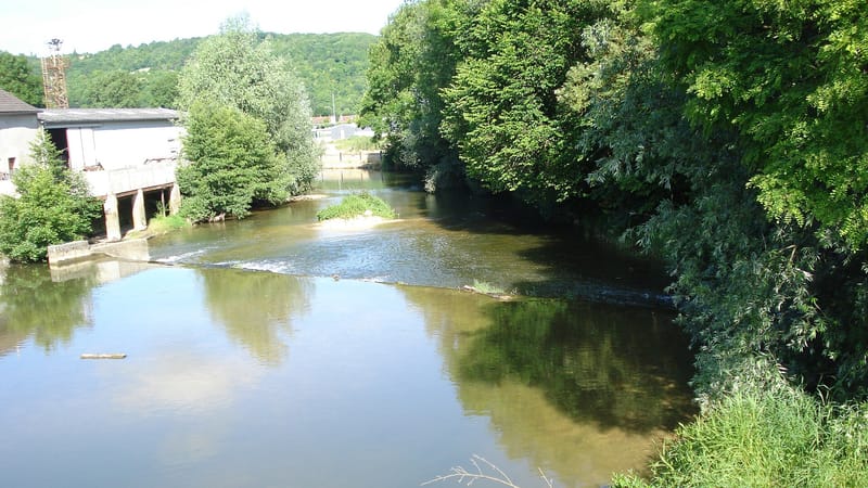 Tonnerre — L'Armançon, Tonnerre (Yonne, Fr)