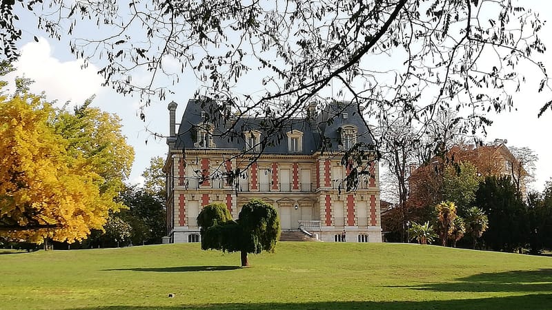 Brunoy — Chateau du Reveillon