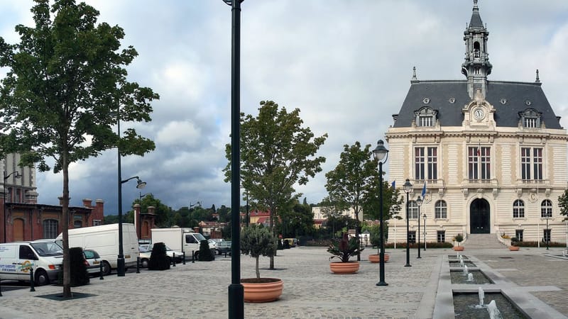 Corbeil-Essonnes — Hôtel de ville de Corbeil
