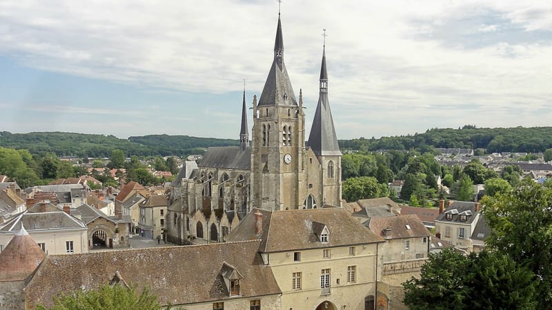 Dourdan — Dourdan (91), église St-Germain, vue depuis le donjon du château