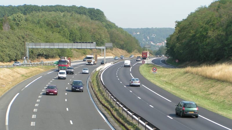 Orsay — N118 in Orsay-Mondetour