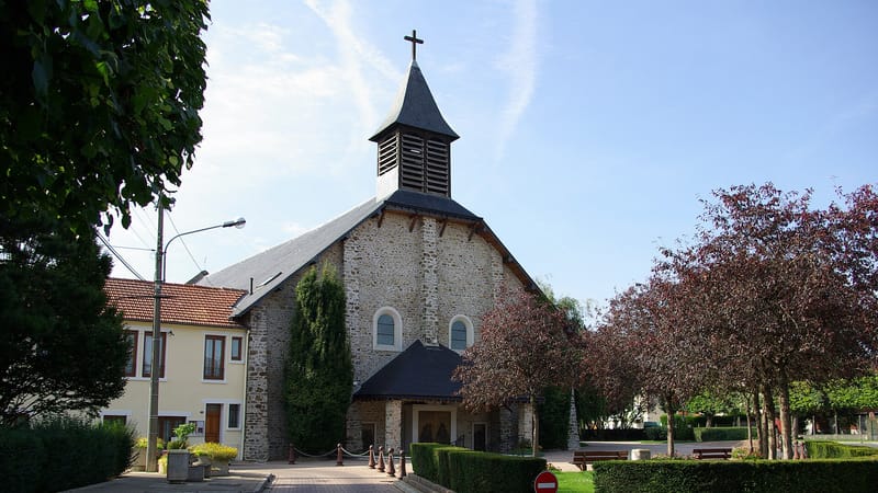 Paray-Vieille-Poste — Church of Paray-Vieille-Poste