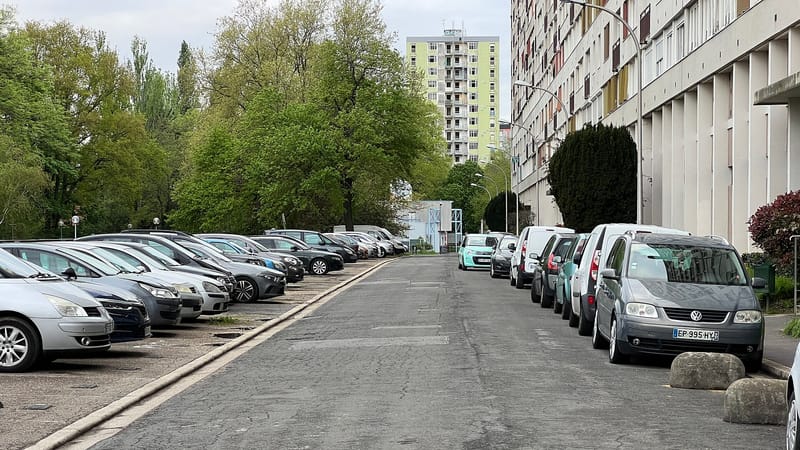 Savigny-sur-Orge — Rue Paul Gauguin - Savigny-sur-Orge (FR91) - 2024-04-17 - 2