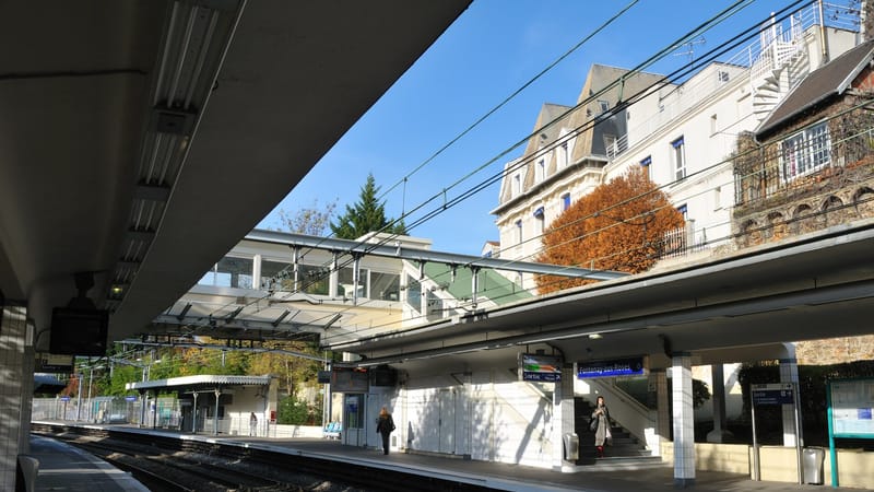 Fontenay-aux-Roses — Fontenay-aux-Roses gare 1