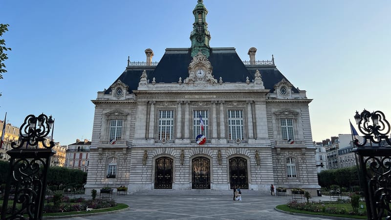 Levallois-Perret — Hôtel Ville - Levallois-Perret (FR92) - 2023-07-06 - 6