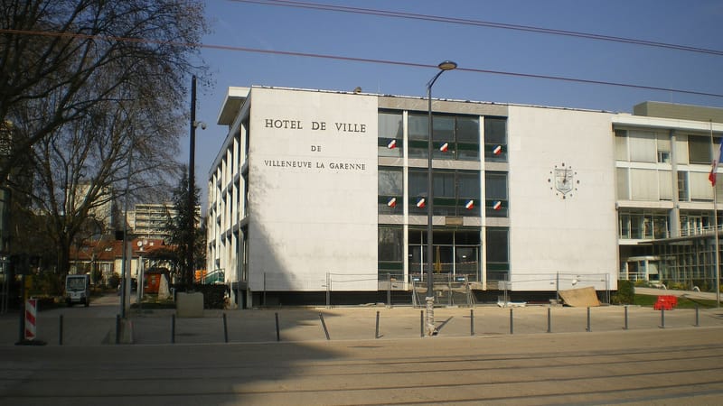 Villeneuve-la-Garenne — Mairie de Villeneuve-la-Garenne (2)