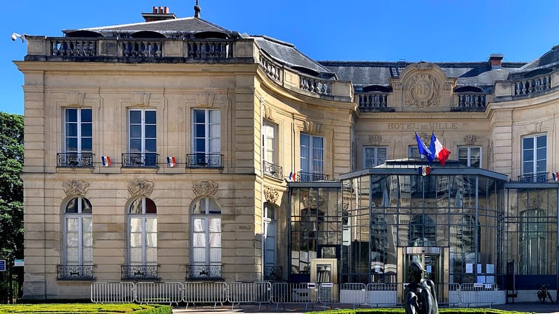Épinay-sur-Seine — Hôtel ville Épinay Seine 3