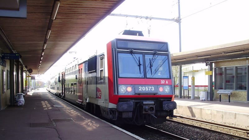 Rungis — Gare de Rungis - La Fraternelle 06
