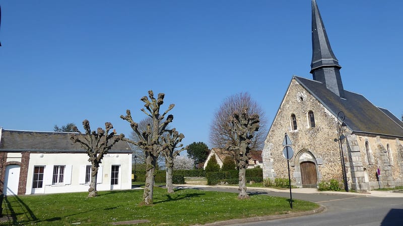 Goussainville — Mairie église Saint-Blaise Havelu Eure-et-Loir France