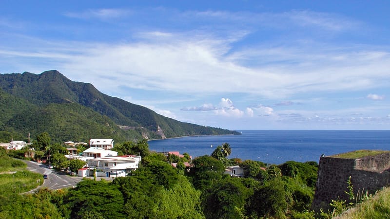Basse-Terre — Monts Caraïbes depuis le Fort Louis Delgrès à Basse-Terre