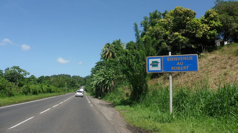 Le Robert — Route Nationale 1 - Entrée du Robert (Martinique)