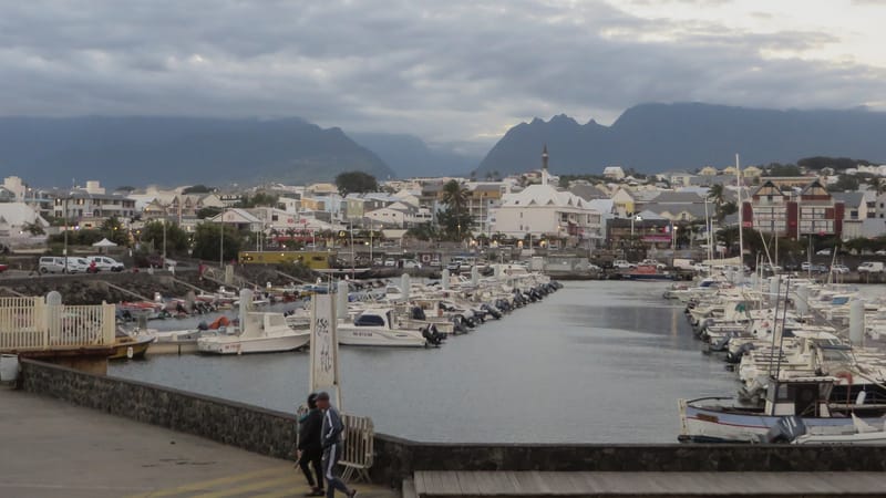 Saint-Pierre — La Réunion Ville de Saint-Pierre - Port