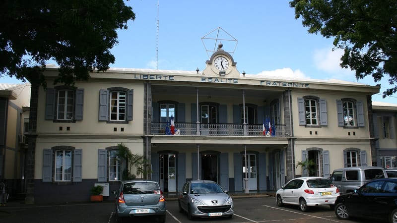 Sainte-Suzanne — Hôtel-de-ville-de-Saint-André