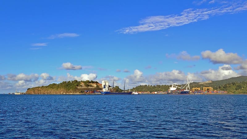 Mamoudzou — Port de Longoni